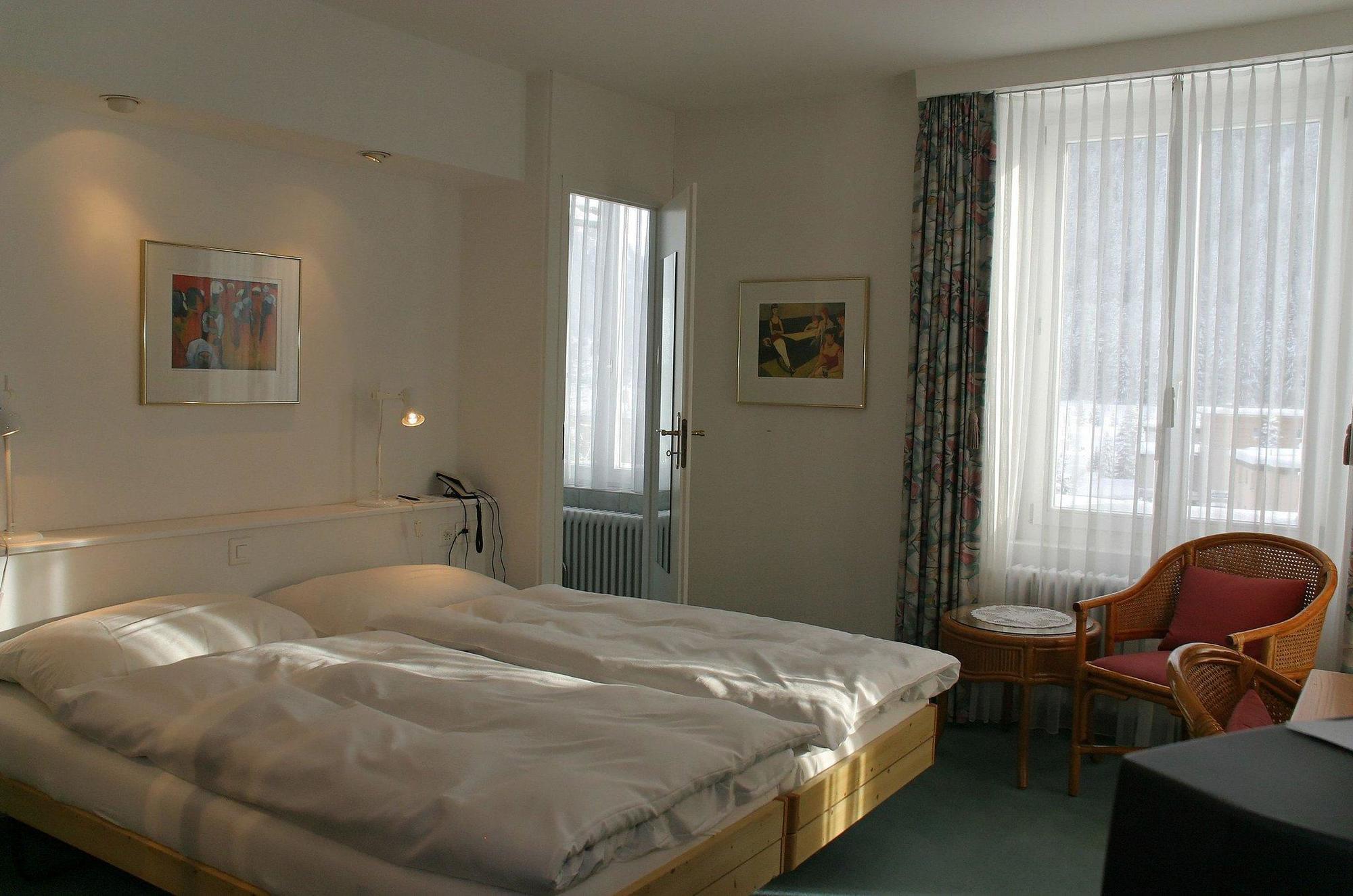 Casanna Hotel Davos City Center Exterior photo
